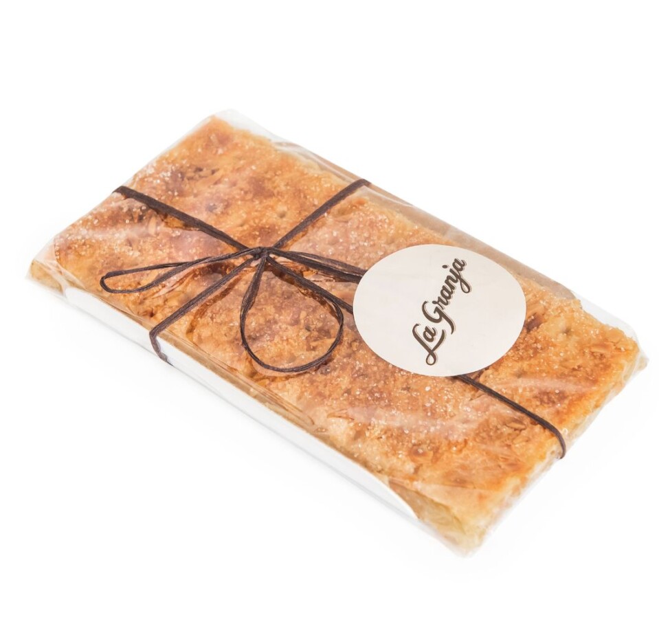 Coca hojaldre de cabello de ángel 160 gr.