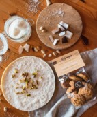 Organic spelt cookies with coconut and chocolate chips