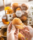 Traditional Honey Fairy Cakes with Propolis
