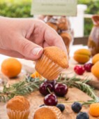 Mini magdalena tradicional vegana