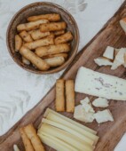 Palitos de pan ecológicos pipas con aceite de oliva