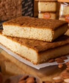 Sheet 1.8Kg of gluten free & lactose free sponge cake with Vicens Almond