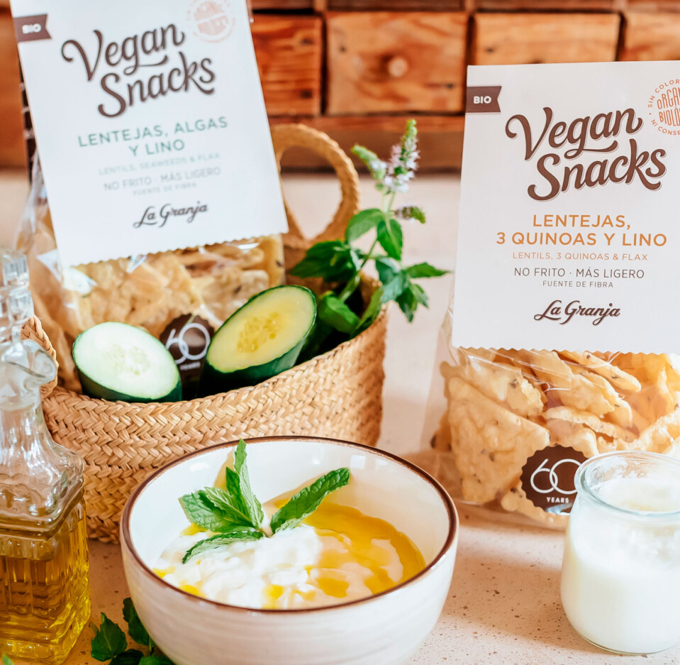 Vegan lentil, seaweed and flax snacks